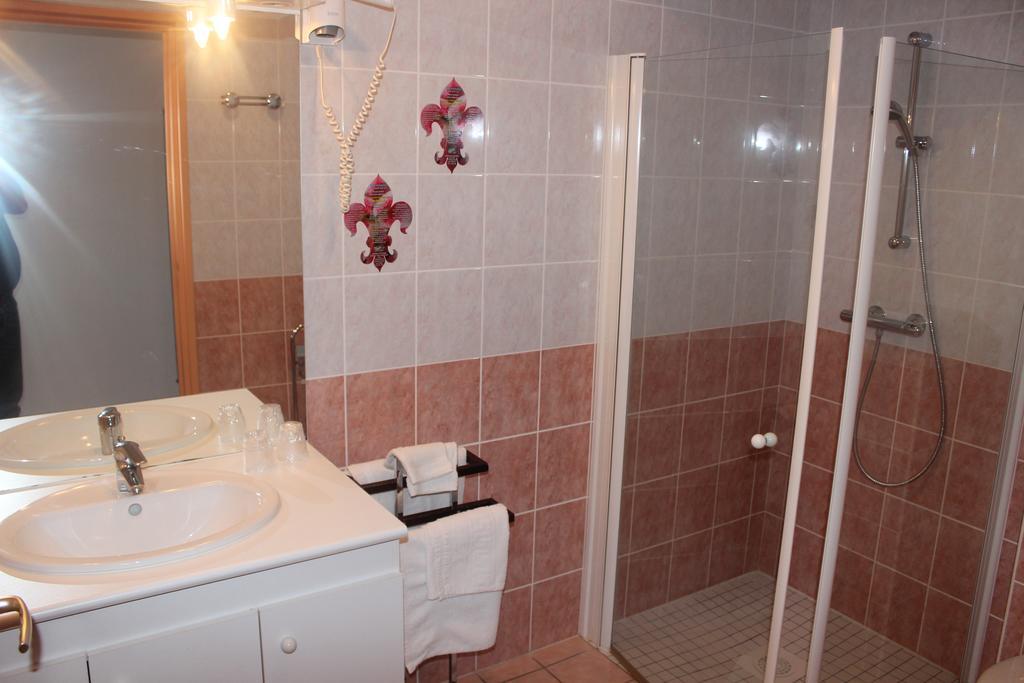 Le Champ Des Lys Hotel Amancey Ngoại thất bức ảnh